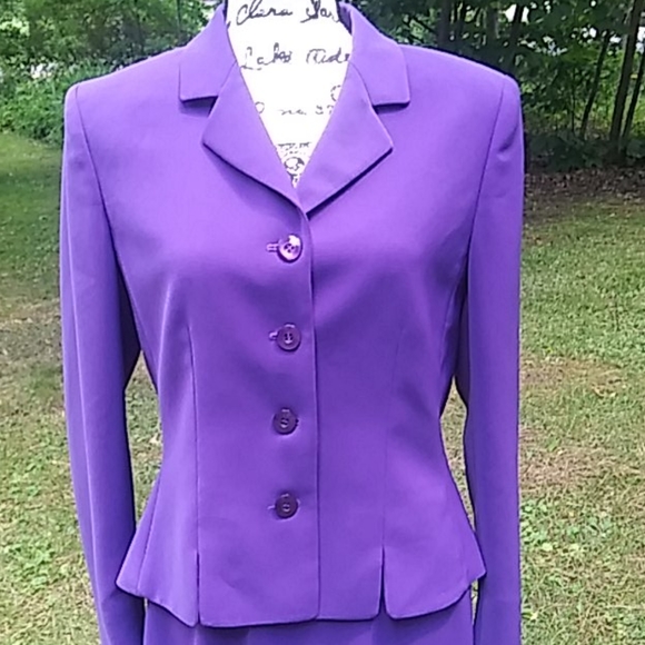 Le Suit 2-piece Suit Ensemble - Picture 2 of 8